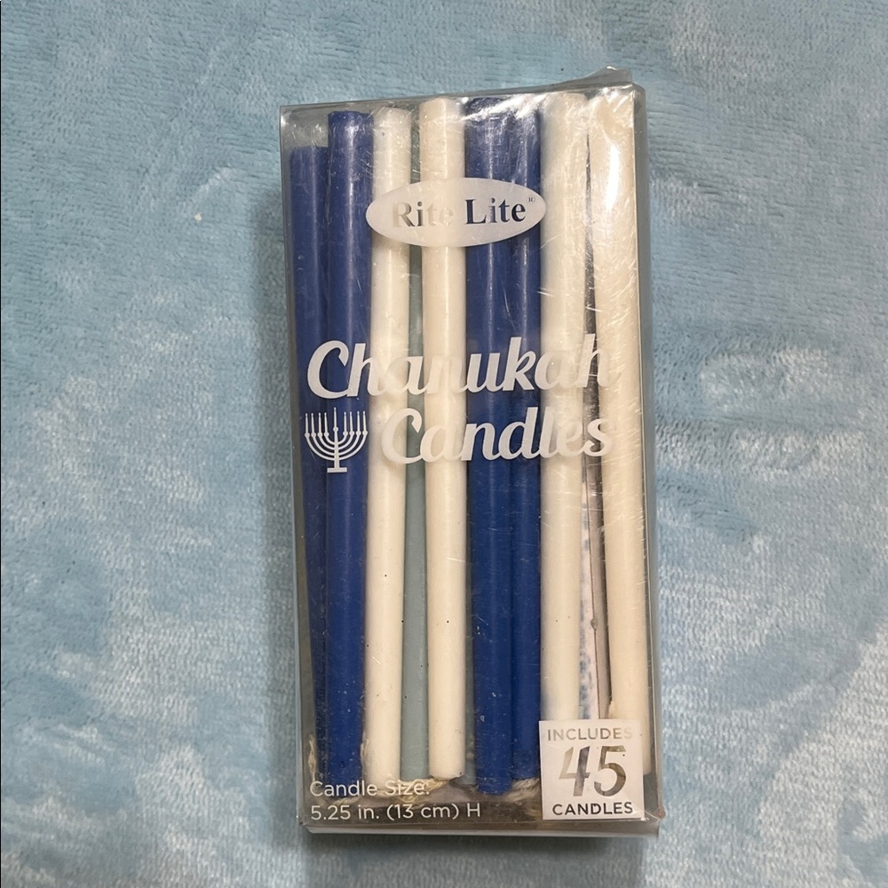 45 Blue and White Chanukah Candles for a Menorah ~5” - Picture 4 of 11